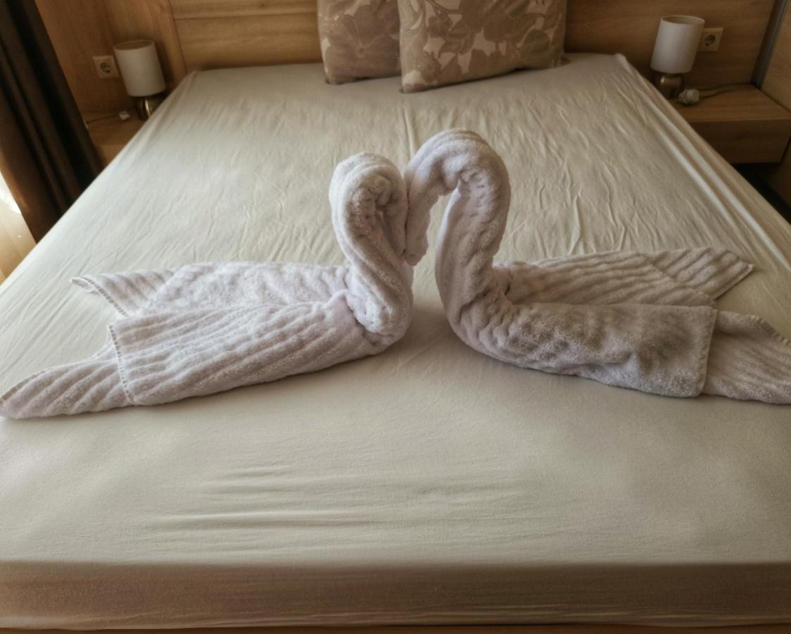 Elegantz Apartments Lamer Várna Kültér fotó