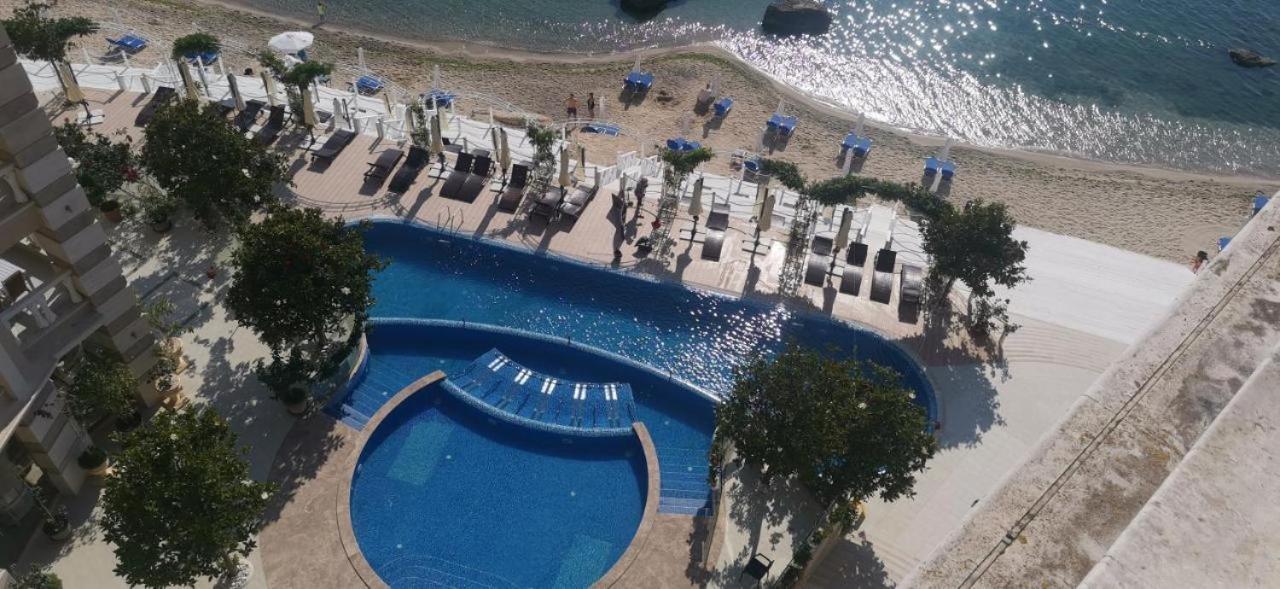 Elegantz Apartments Lamer Várna Kültér fotó